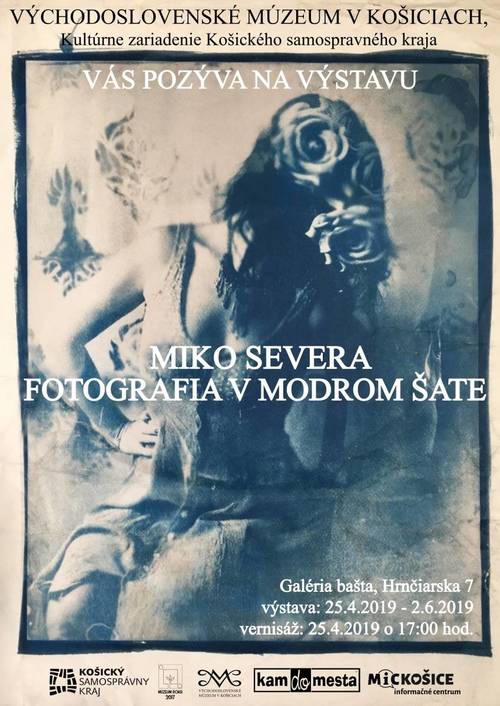 Plagát Miko Severa: Fotografia v modrom šate