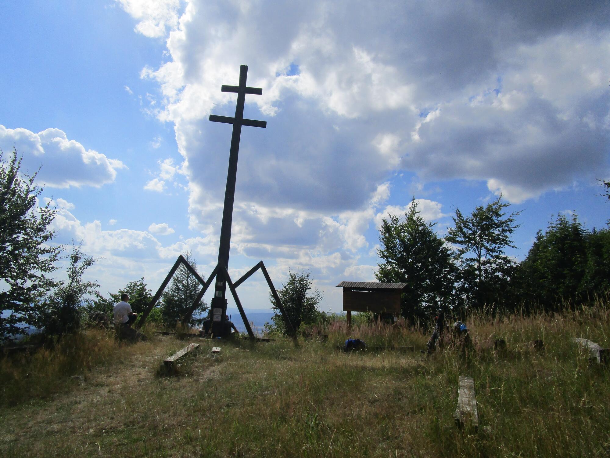 Slovenský dvojkríž pod Ostrým vrchom