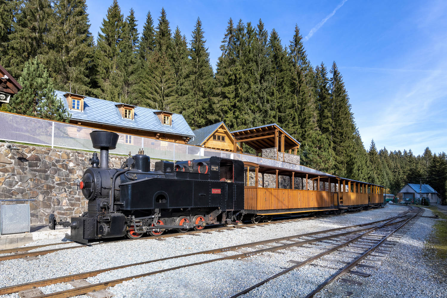 Oravská lesná železnica