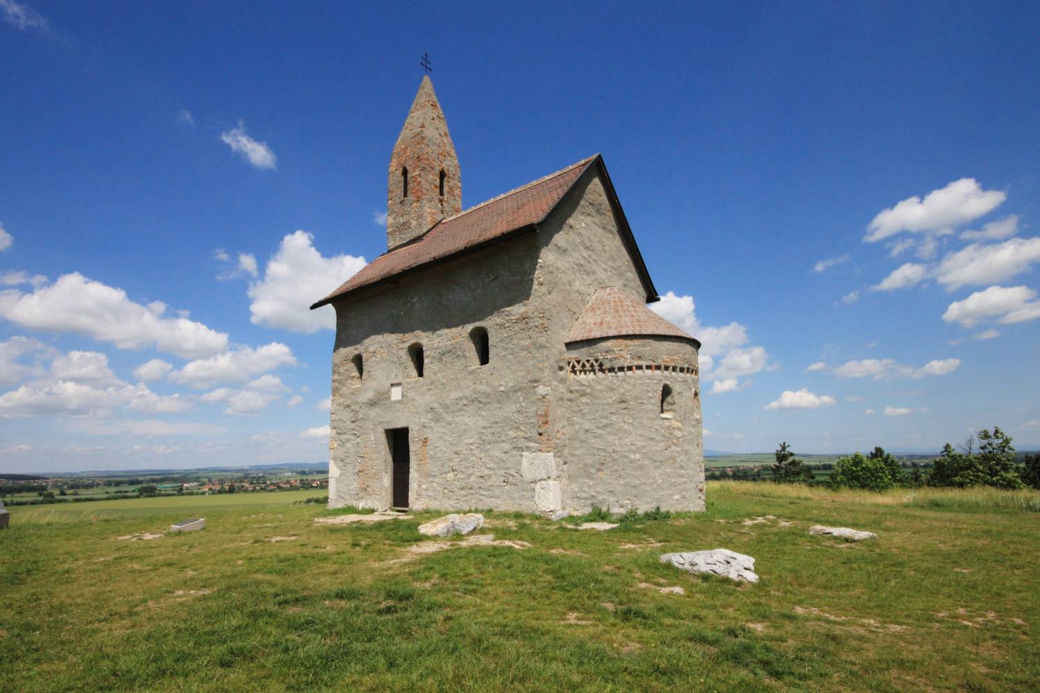 Kostol sv. Michala archanjela - Dražovce
